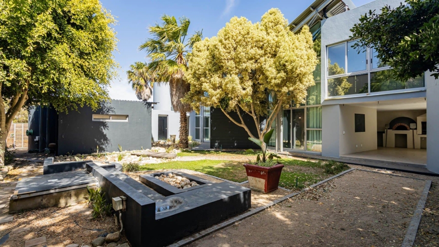 To Let 3 Bedroom Property for Rent in Sunset Beach Western Cape